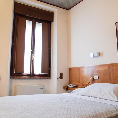 Albergo Bianchi Stazione Mantua Exterior foto